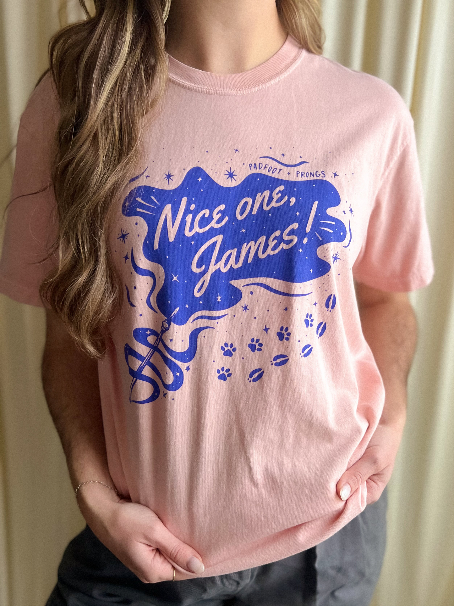 padfoot and prongs tee