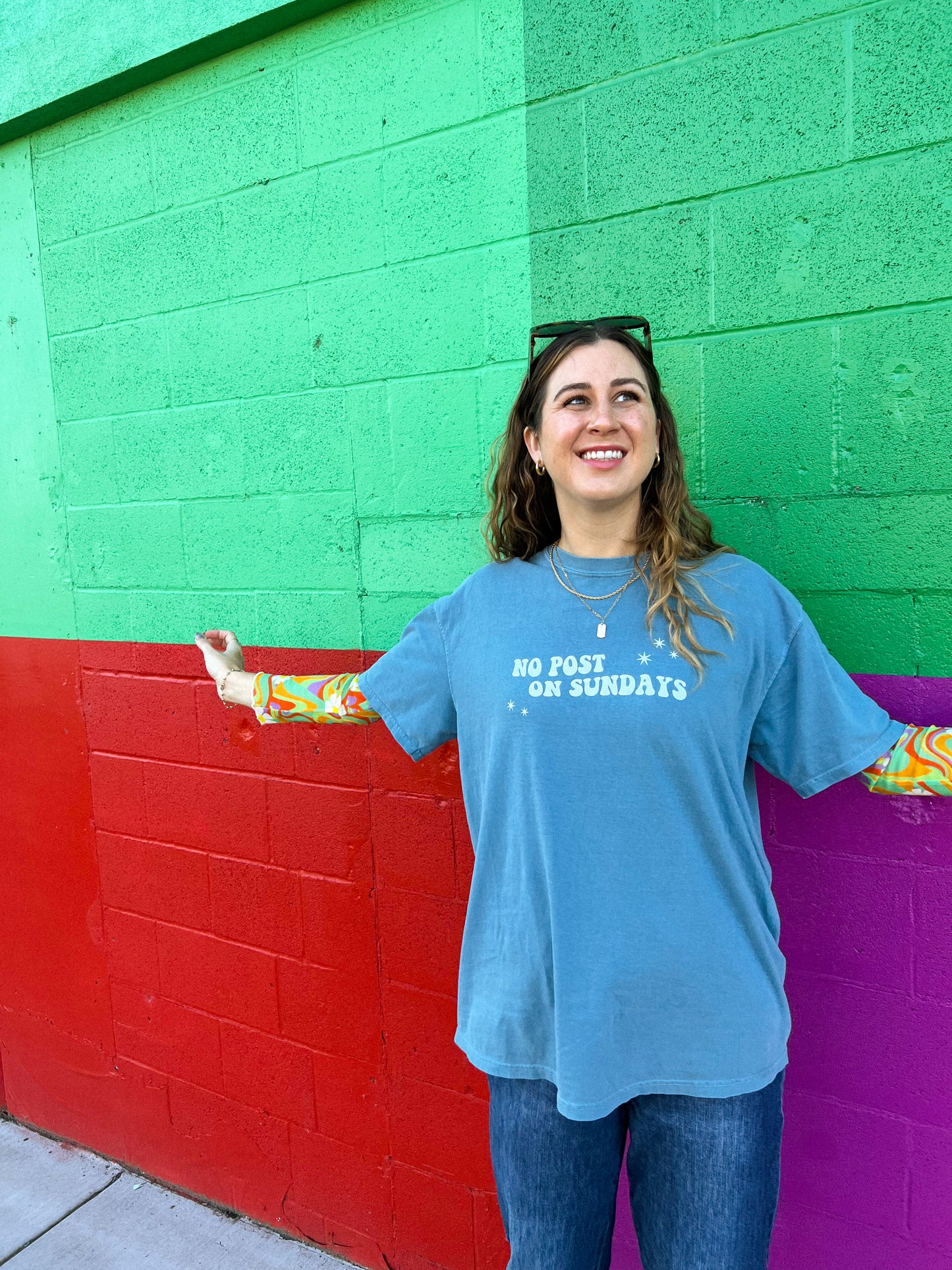 no post on sundays tee